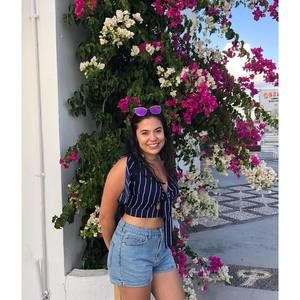 Meet your Posher, Melisa